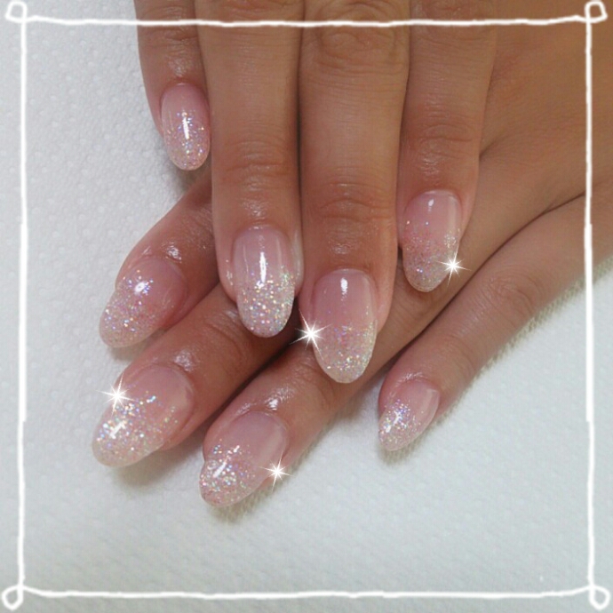 ピンクのラメグラデーション Ra Nail ラ ネイル