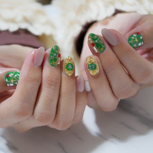 D4921C14-3AF6-41B4-9292-AC00AAB3472E-53524-000049DD5F5C8989